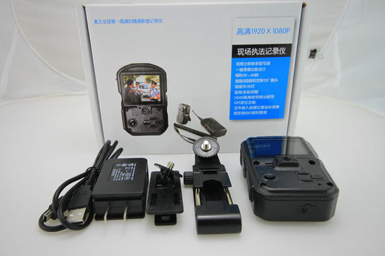 Mini 2 câmera DVR do corpo do agente da polícia da tela de exposição H.264 de TFT da polegada para o veículo